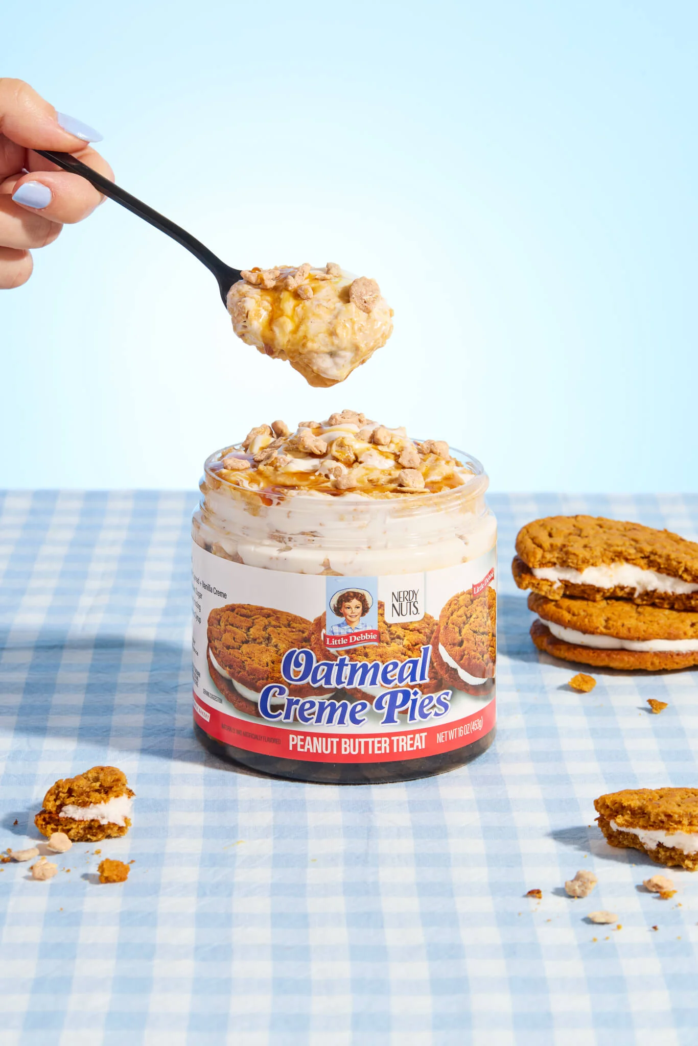 Oatmeal Creme Pie Peanut Butter Treat - Image 4